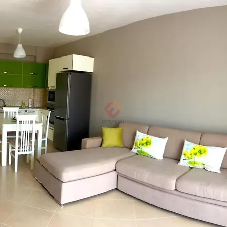 アパート Lungo Mare Vlorë